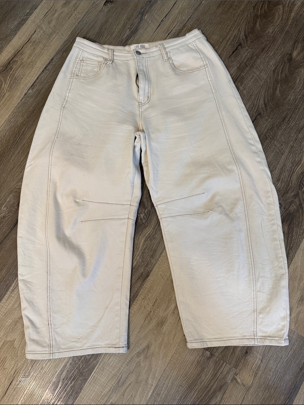 High-Rise Cream Wide-Leg Jeans — Relaxed Flare